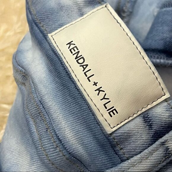 Kendall + Kylie Iconic High Rise Acid Wash Straight Leg Jeans 13/31 - Picture 5 of 6